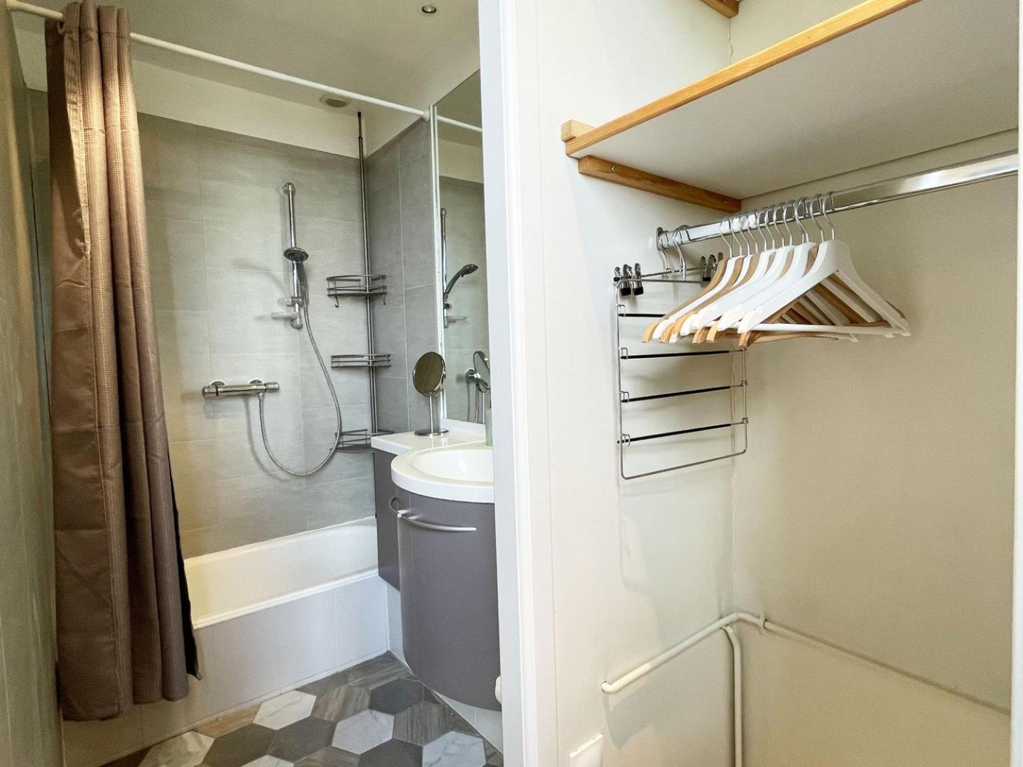 Apartament L'Horizon - Entree Independante - Parking Chartres Zewnętrze zdjęcie